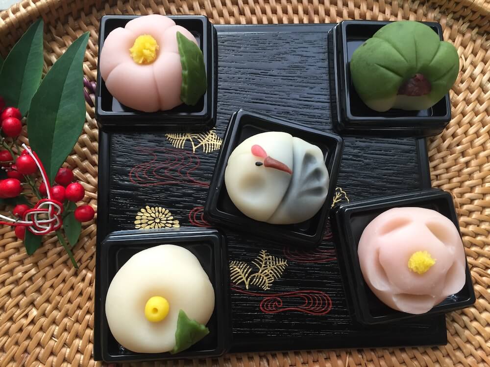 Bánh Nẻikiri được tạo hình đẹp mắt/ Photo: https://airkitchen.me