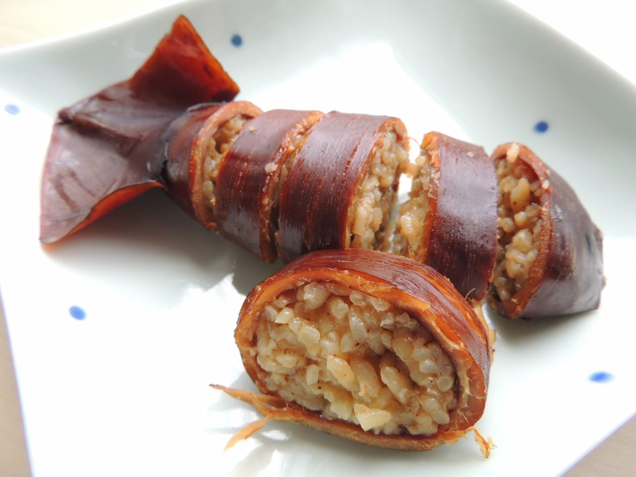 Ikameshi là món mực ống nhồi cơm được ninh mềm/ Photo: https://gotouchi-i.jp