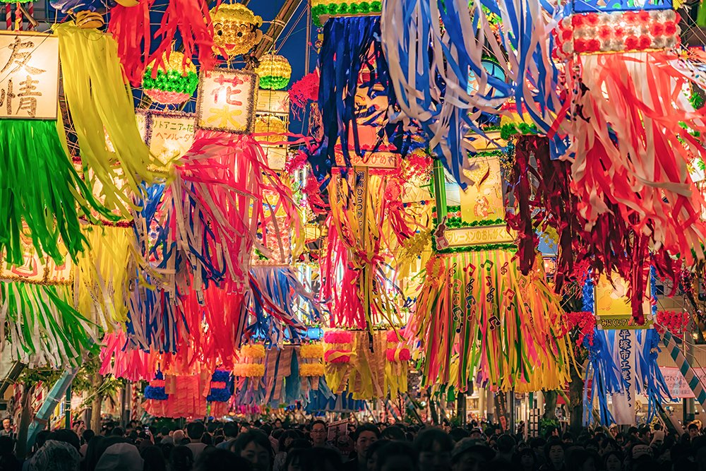 Photo: http://www.tanabata-hiratsuka.com