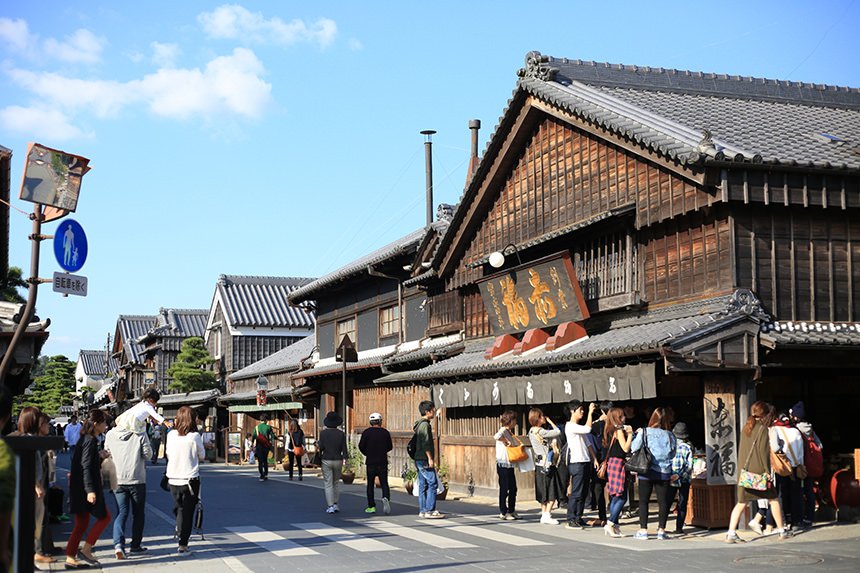 Okage Yokocho được mở cửa từ năm 1993 / Photo: https://www.ana-cooljapan.com