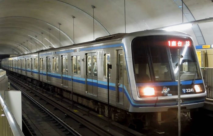 2 phụ nữ bị thương trong vụ tấn công bằng búa trên tàu điện ngầm ở Yokohama