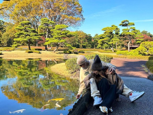 Vợ chồng ca sĩ Justin Bieber / Photo: Instagram